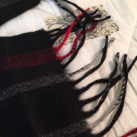 Charter Club 100% Cashmere Scarf - Picture 3 of 3